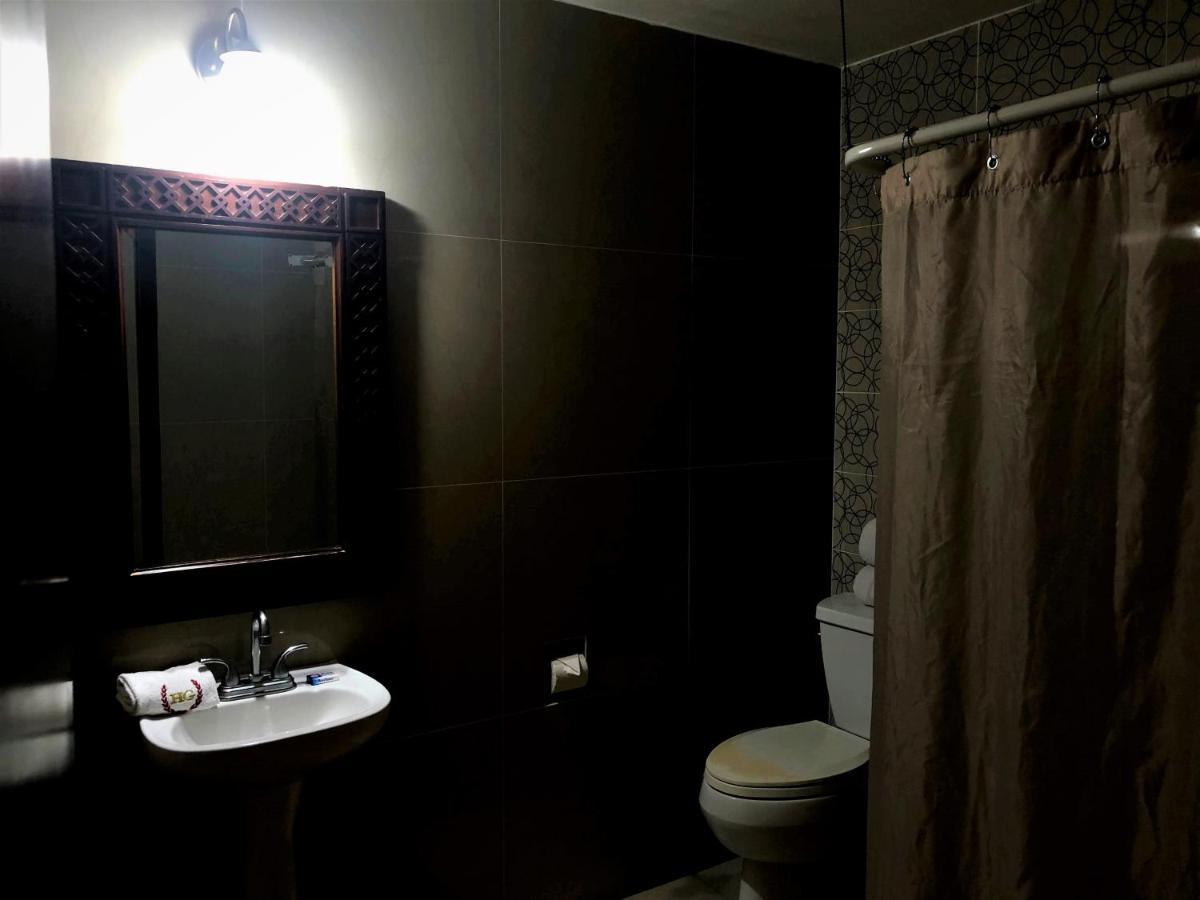 Hotel Francis Culiacan Bagian luar foto