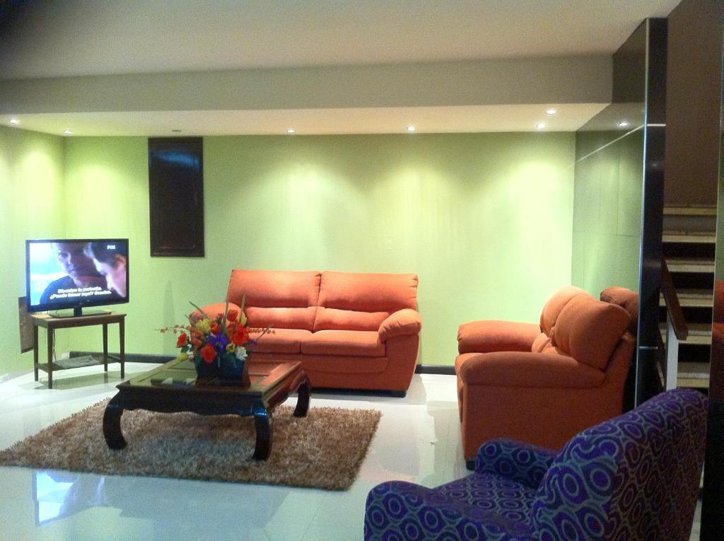 Hotel Francis Culiacan Bagian luar foto