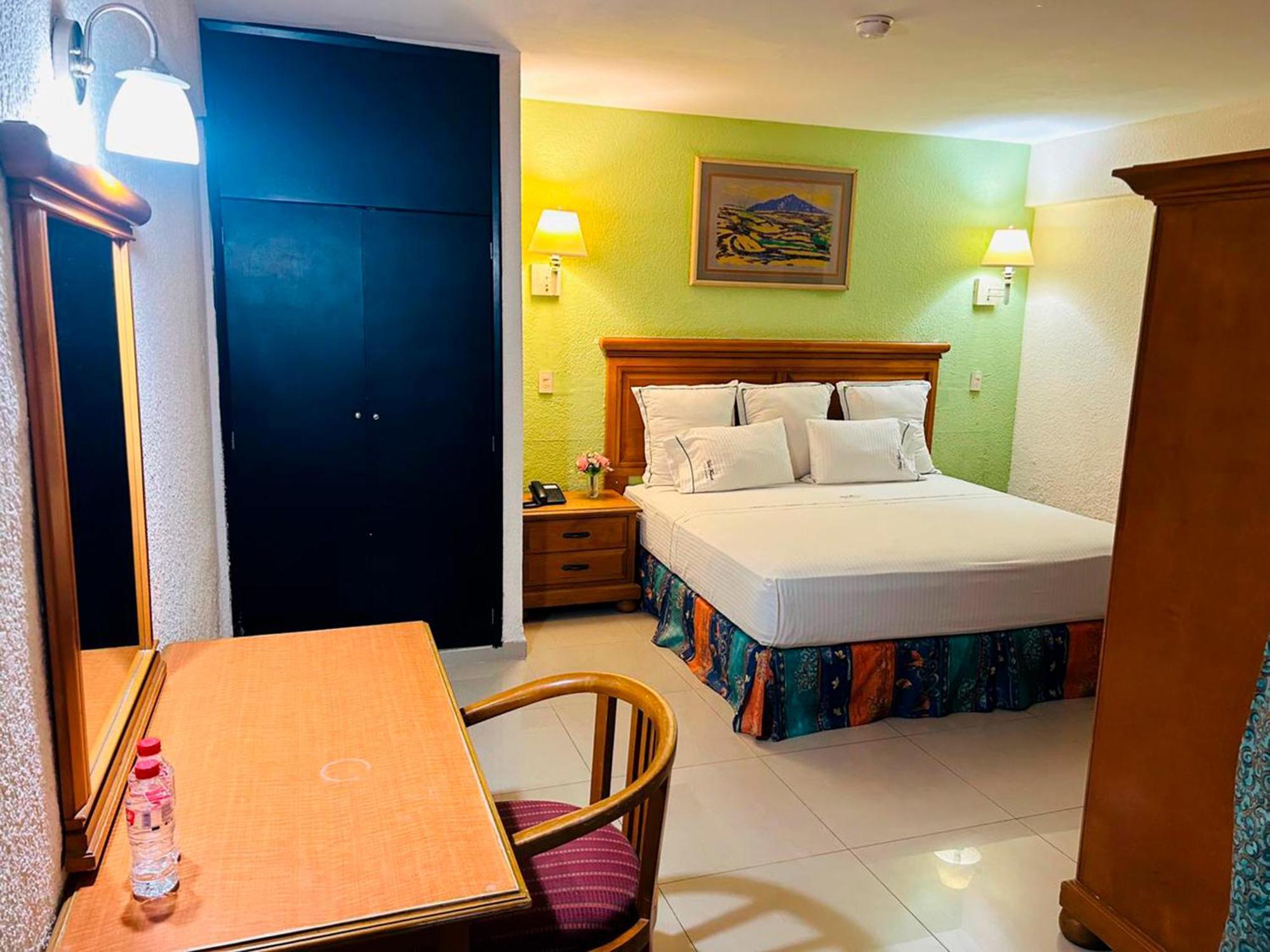 Hotel Francis Culiacan Bagian luar foto